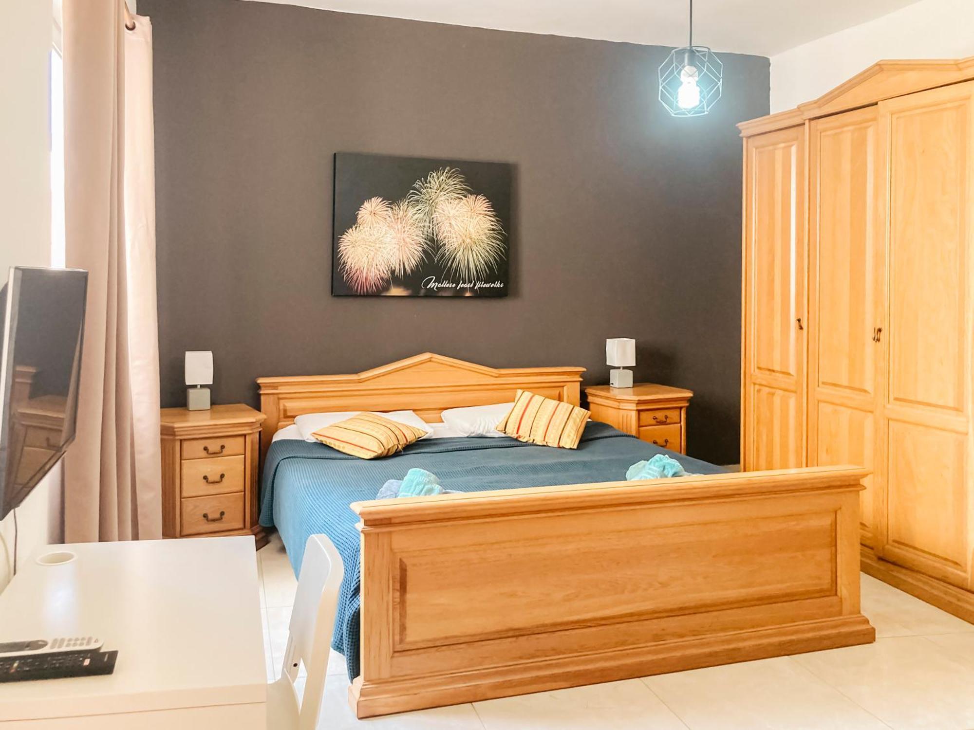 Xl Central Home - Sleeps 10 People Pieta Luaran gambar