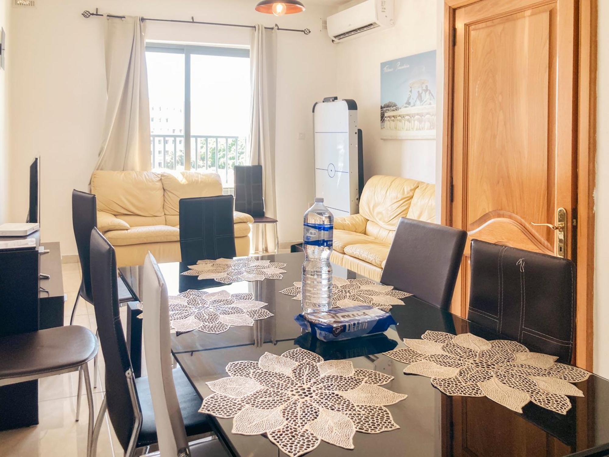 Xl Central Home - Sleeps 10 People Pieta Luaran gambar